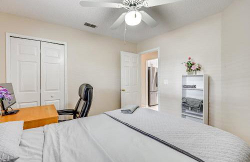 Jacksonville Family Home Near Shopping and Dining! - Photo 18