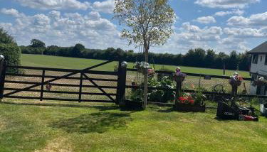 Spacious 6 Bedroom House in Maidenhead Windsor - Foto 5, Garden, Garden view