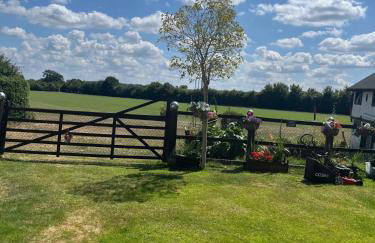 Spacious 6 Bedroom House in Maidenhead Windsor - Foto 5