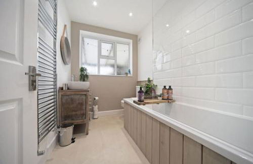 Picturesque Victorian Cottage - Foto 26