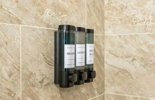 New Modern Apt in Chinatown Parking Available - Foto 18