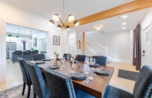 NEW REMODEL Denver Luxury Home with Private HOT TUB - Foto 31