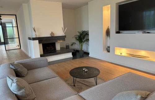 Modern dream house with private spa and gym - Foto 3