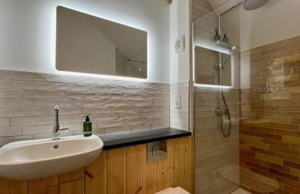 Cambrian Cottages - Charming Countryside Barn - Photo 101