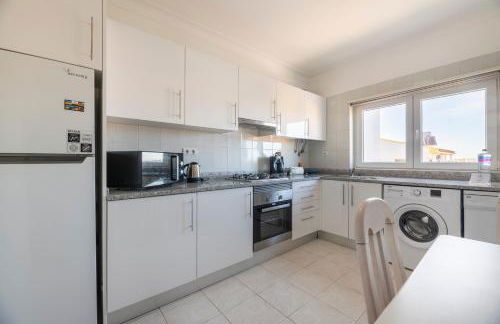 T2 Oásis Parque, Piscinas, Jacuzzi e ténis! - Foto 9