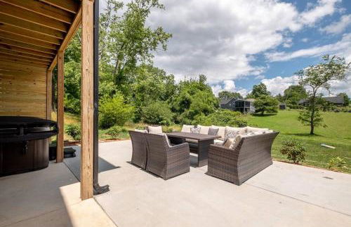 Downtown Brevard 5BR Retreat & Cyclists Dream - Foto 13