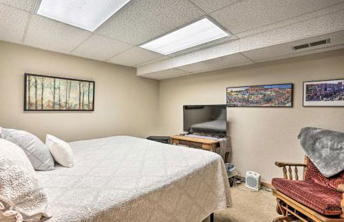 Walk to Main St Sturgis Apt with Grill! - Foto 11