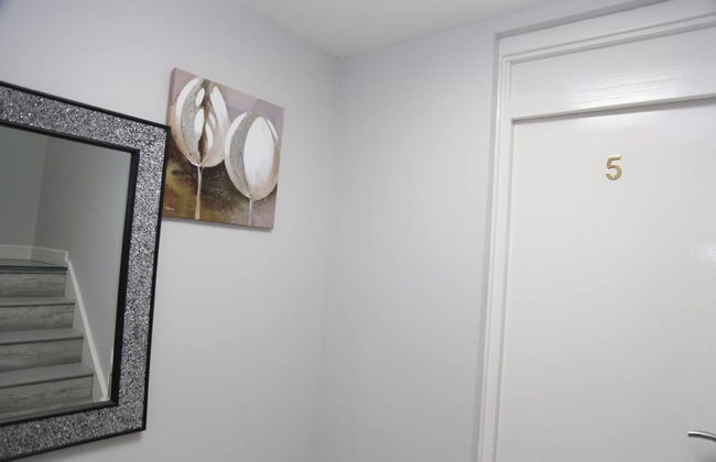 Room in House - Aa Guest Room6 - Photo 18