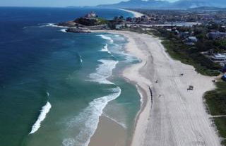 Apto a 100 metros da PRAIA com PISCINA, SAUNA e ESTACIONAMENTO - Foto 43