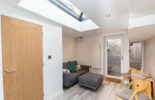 Ferrymans Cottage - Iconic Listed Building - Foto 7