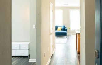 Cozy 1,100sf apartment in the heart of Legacy - Foto 3