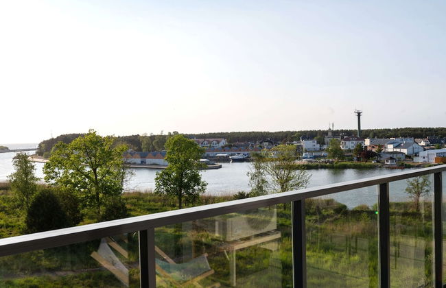 Apartment Overlooking the River, Sauna, Dziwnow - Photo 10
