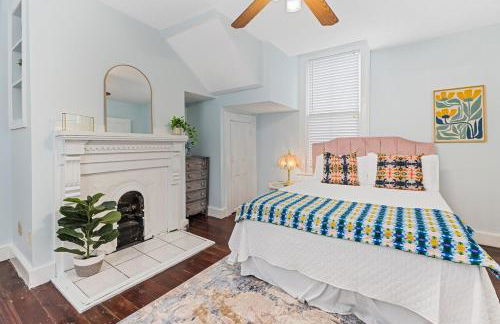 Uptown Colorful Cottage by the Riverwalk - Foto 20