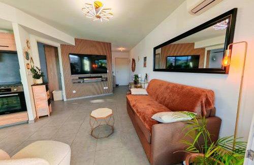 Pearl Beach - Rooftop Pool Seaside - Photo 2