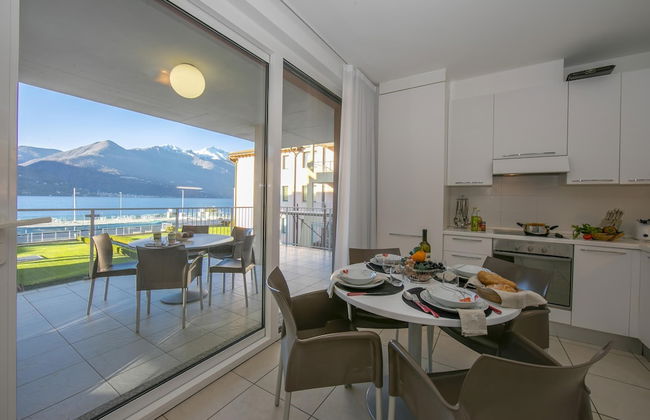 Vista di Maccagno Fantastico Pool - Foto 5