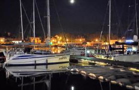 River Song Apartment - Foto 24