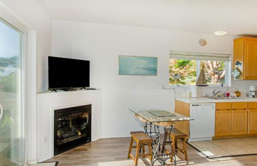 Magnificent Oceanview by OceanviewHotTubs Oceanfront! Shelter Cove, CA Tesla EV station - Foto 26