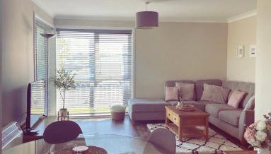 Malva - Modern 2 Bedroom Bungalow in Wick Sleeps 4 with private parking - NC500 Route - Foto 2