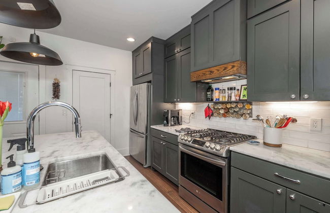 Northside Nook Home for 6! - Foto 16