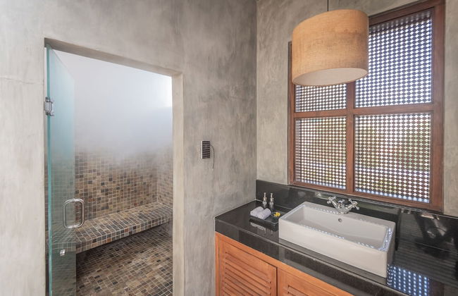 Ishq Colombo - Photo 38