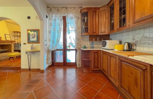 Ampia Casa con Giardino by Host Hero - Photo 15