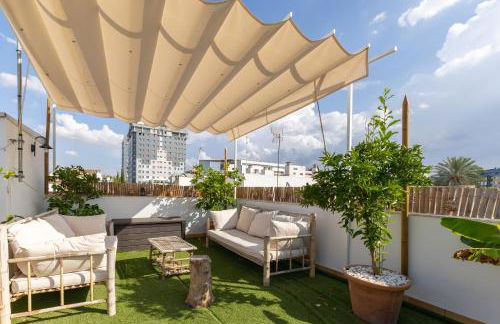 Tentudia Charming Apartments with Private Roof-Top or Patio in San Bernardo By OCityzen - Foto 1