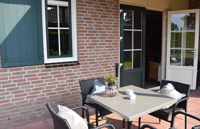 Bungalow in Netherlands With Garden Terrace - Photo 8