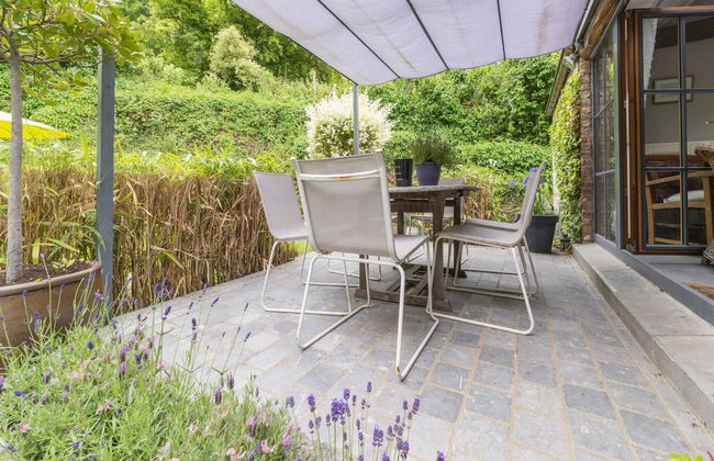 Charming Cottage in Anseremme With Fenced Garden - Foto 37