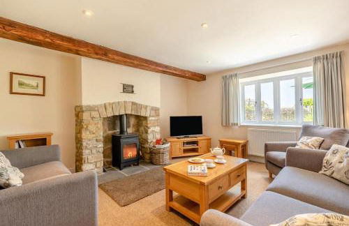 3 Bed in Burton Bradstock oc-h30573 - Photo 3