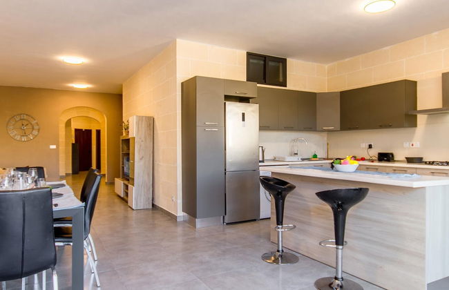 Siku Gozitan House With Pool hot tub - Foto 24