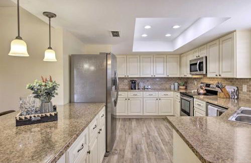 Golf Galore! Sun Lakes Retreat with Community Perks - Foto 9