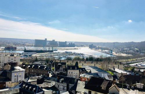 Rouen : Vue panoramique sur la seine avec parking - Foto 1