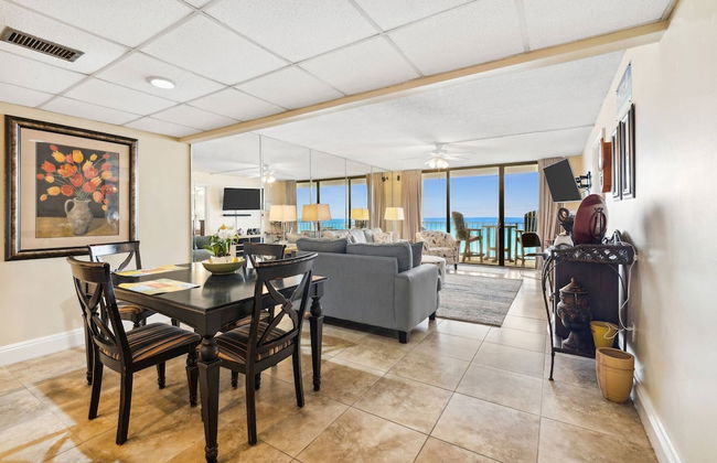 Edgewater Tower 2 Unit 409 - Foto 4