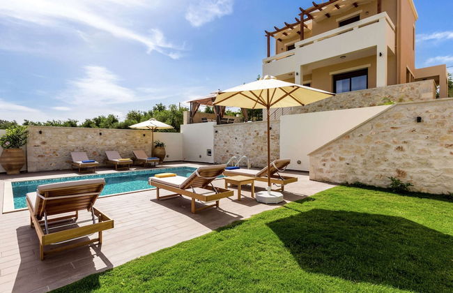Novel Villa in Roupes with Private Pool near Arkadi Monastery - Photo 30