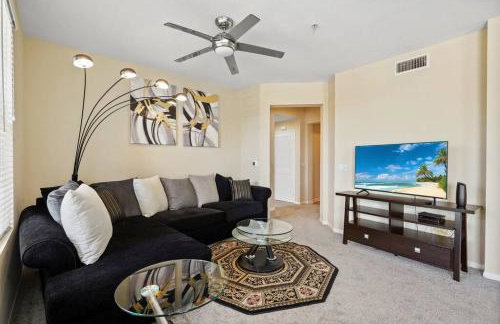 Luxury 2BR/2BA! 5 MIN to Disney! - Photo 15