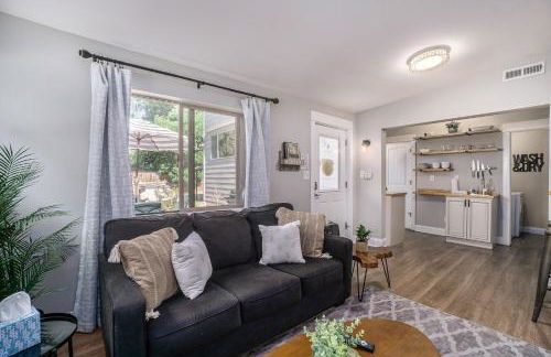 Gorgeous Guest Suite - Walk to Old Town and CSU! - Foto 48