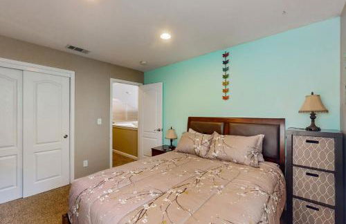 Creekside & Cozy - Foto 19