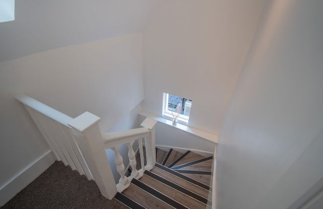 2 Bedroom Flats in Covent Garden - Photo 31