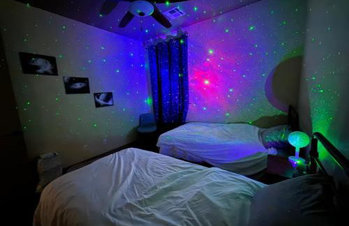 Fun & Peaceful Family Retreat - Photo 25