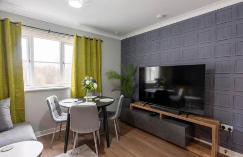 Warm Welcoming Paisley Stay Near Transport Links - Pass the Keys - Foto 14