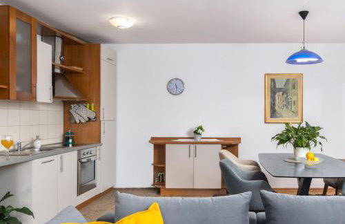 Terra Magica Deluxe Apartment OR Room with Private Parking, Terrace and Sea View - Foto 29