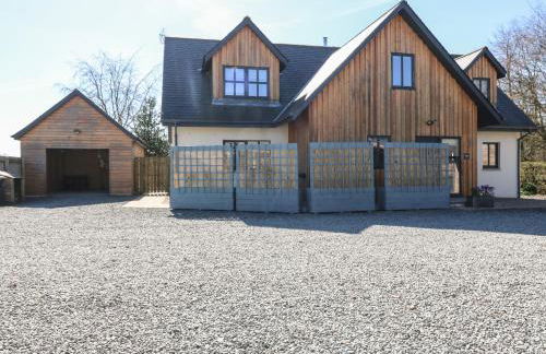 Woodend Croft - Photo 2