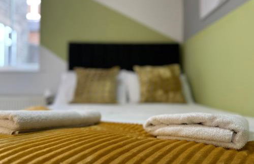 Great offers on Long Stays!! LaLuNa Apartments - Foto 5