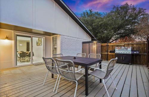 Luxurious 5BR 2BA Holiday Home with Pool, Grill, Sauna & Game Room - Foto 48