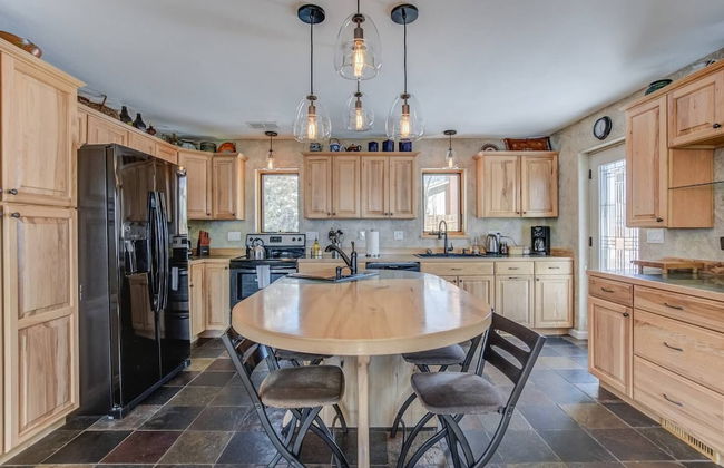 4BR Mtn Viewsgarden of the Godshot Tub, Firepit - Photo 23