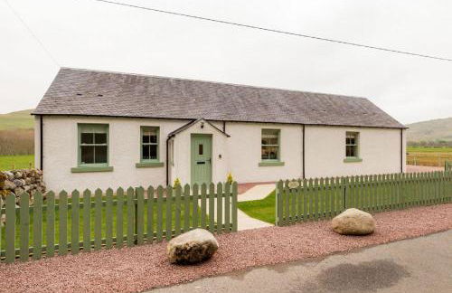 Balbeg Cottage - Photo 1