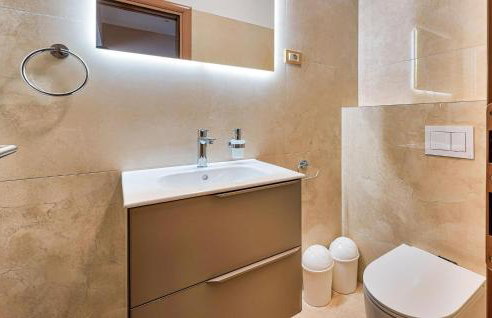 Amazing Home In Trget With Kitchen - Foto 25