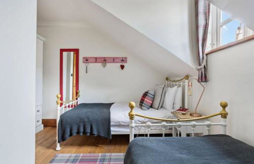 Beryas Cottage - Fireplace - Free Parking & WiFi - Pet Allowed - Foto 21