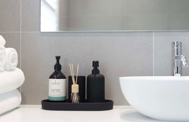 Harbour View Terrace House In The Heart Of The Rocks - Photo 20