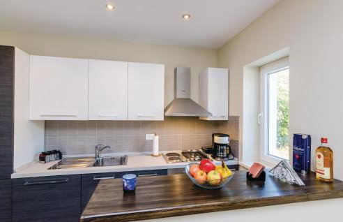 One-Bedroom Holiday Home In Gruda - Photo 2